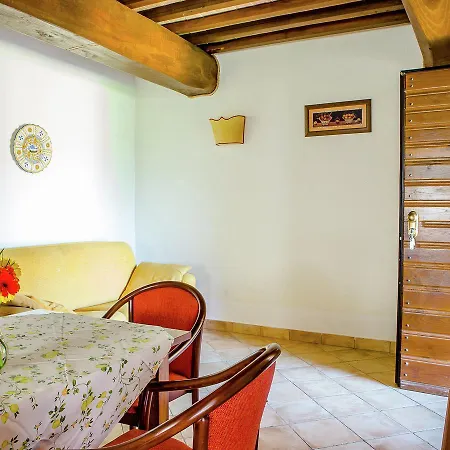 Hotel Modern In Marsciano With Private Pool