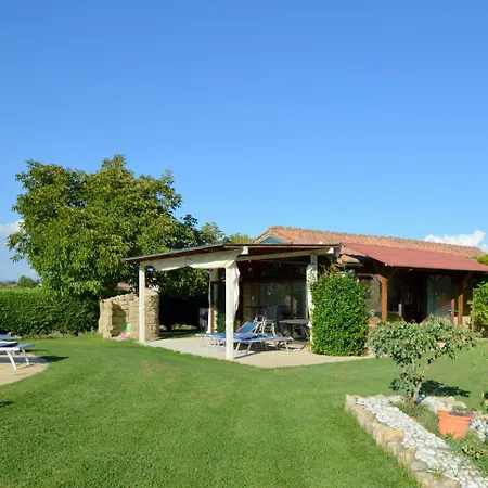Hotel Modern In Marsciano With Private Pool Fanciullata