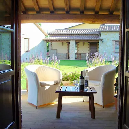Modern In Marsciano With Private Pool 3*